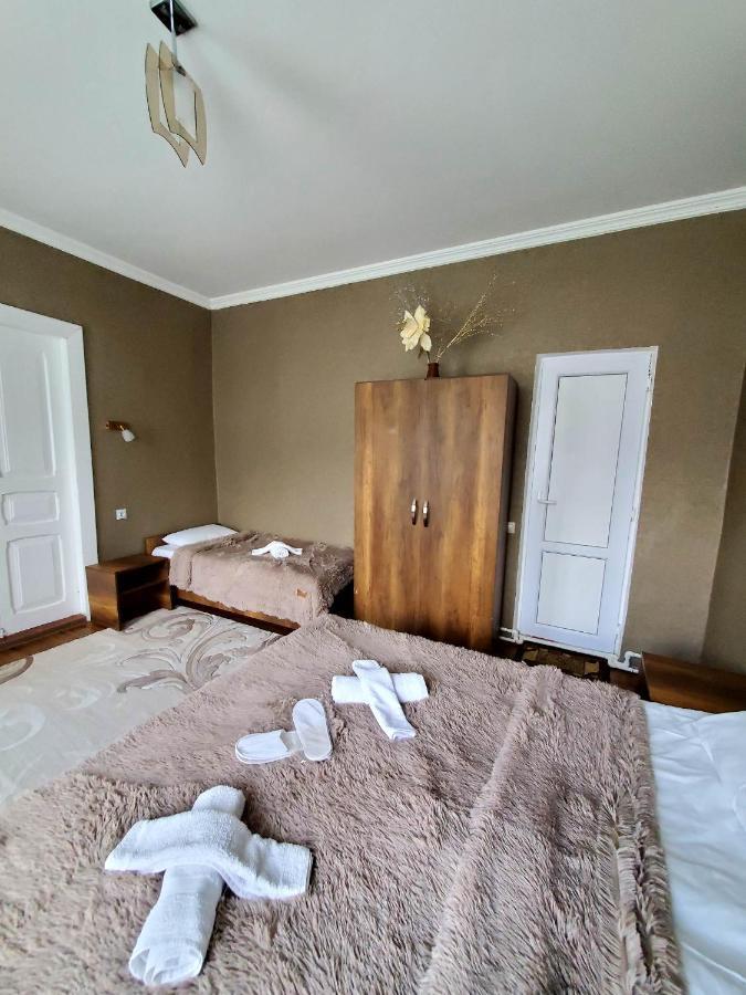 Kazbegi Guest House Ngoại thất bức ảnh